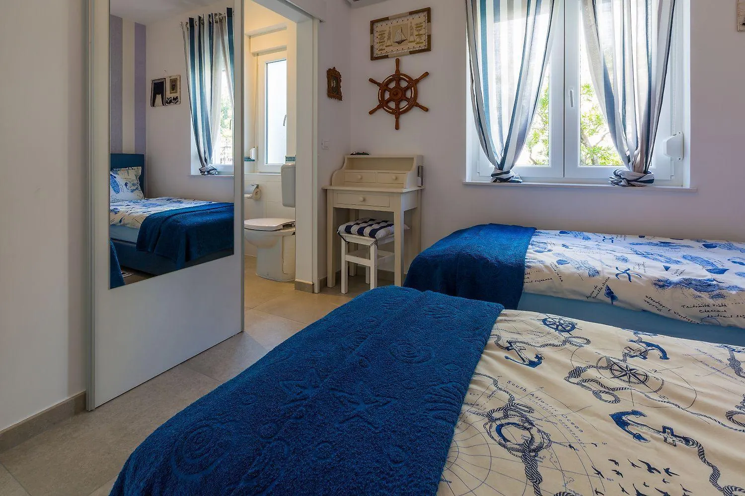 Strandnahe Villa Mit Meerblick, 2 Bikes, Beheiztem Privatpool - Nur 300 Meter Zum Strand Dramalj Croatia