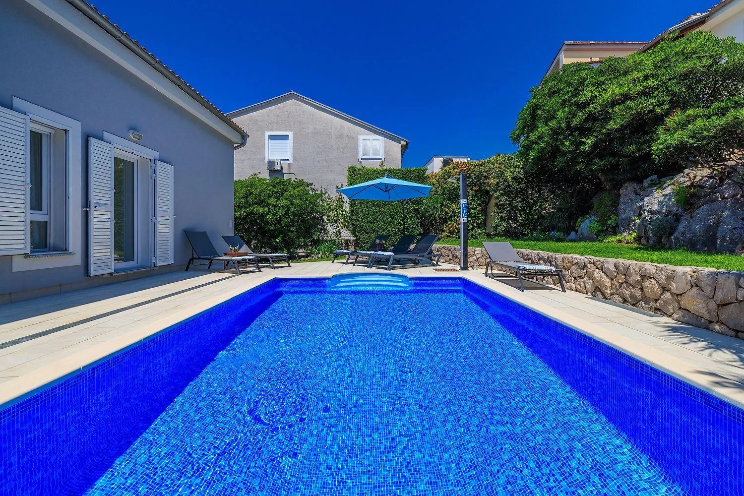Holiday home Strandnahe Villa Mit Meerblick, 2 Bikes, Beheiztem Privatpool - Nur 300 Meter Zum Strand Dramalj