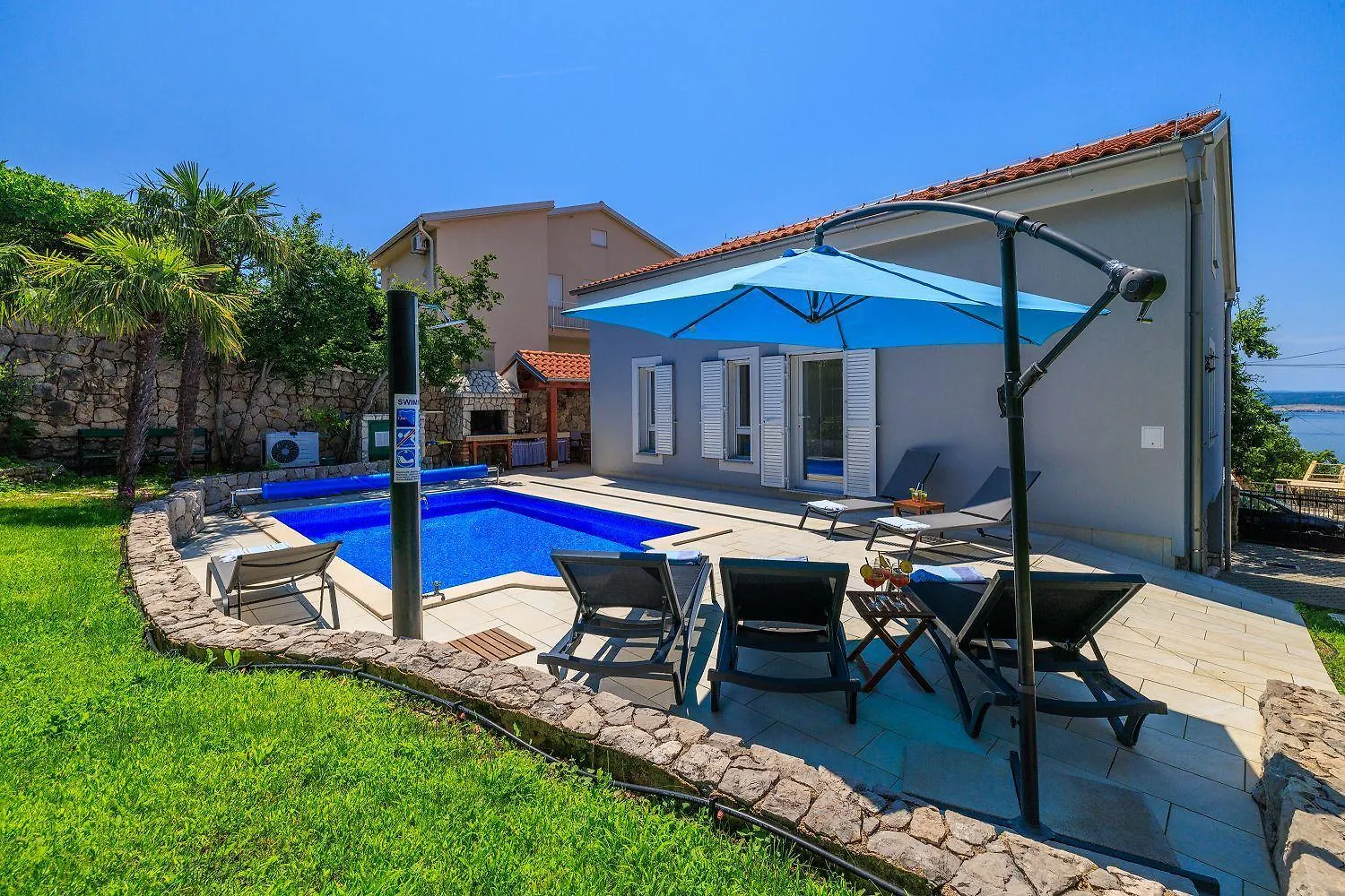 Strandnahe Villa Mit Meerblick, 2 Bikes, Beheiztem Privatpool - Nur 300 Meter Zum Strand Dramalj Holiday home